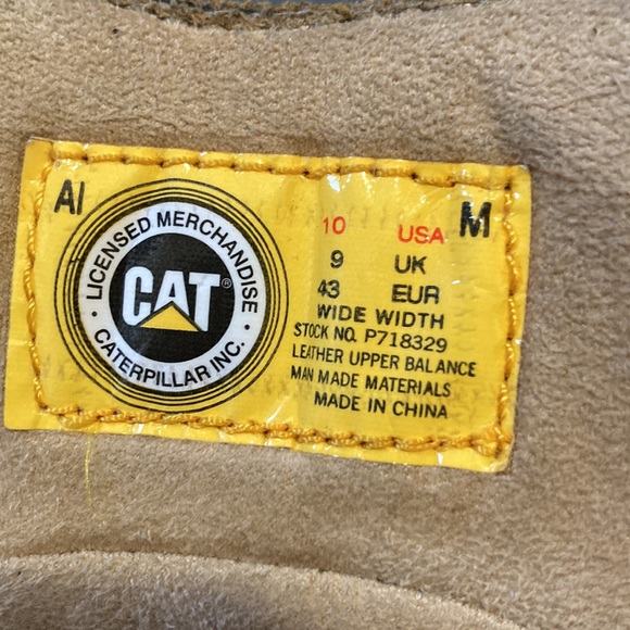 caterpilar mid cut,barely worn - Picture 3 of 6